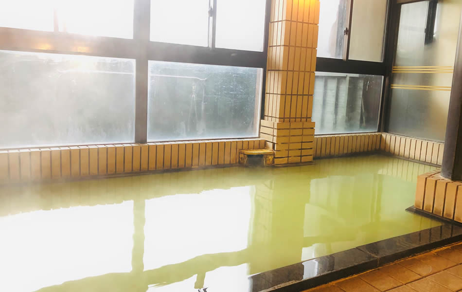 展望露天風呂併設の内湯